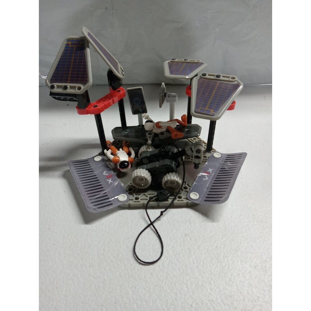 Hex Bug VEX Robotics Space Station Explorer Rescue Division With 2 BOT Men